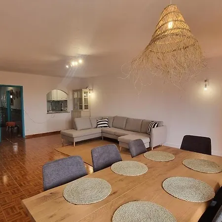 Breeze Villa *